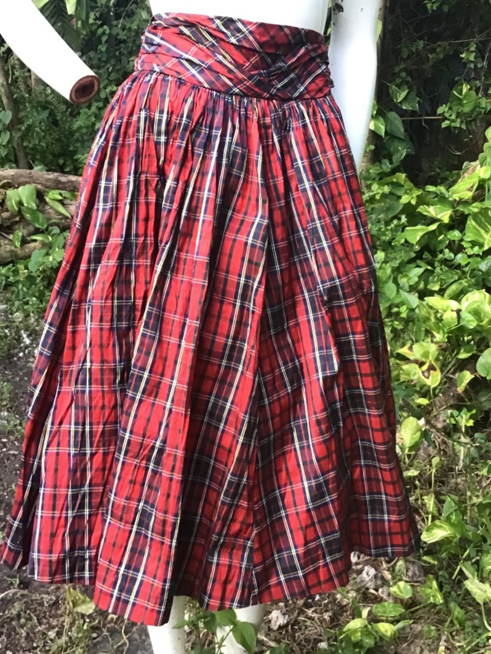Vintage j.mslaughlin silk tartan skirt with under slip